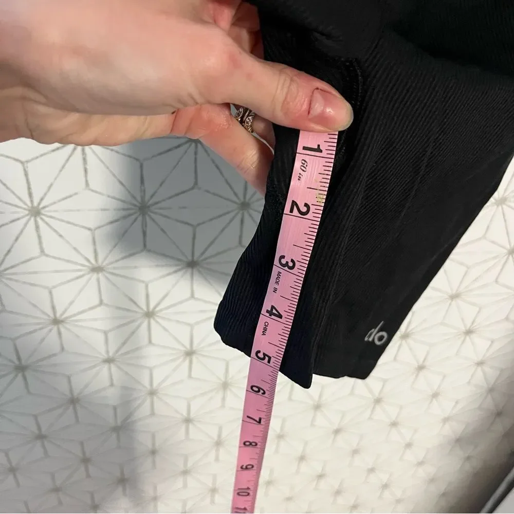 Alo Yoga 5” Ribbed Favorite Short Black